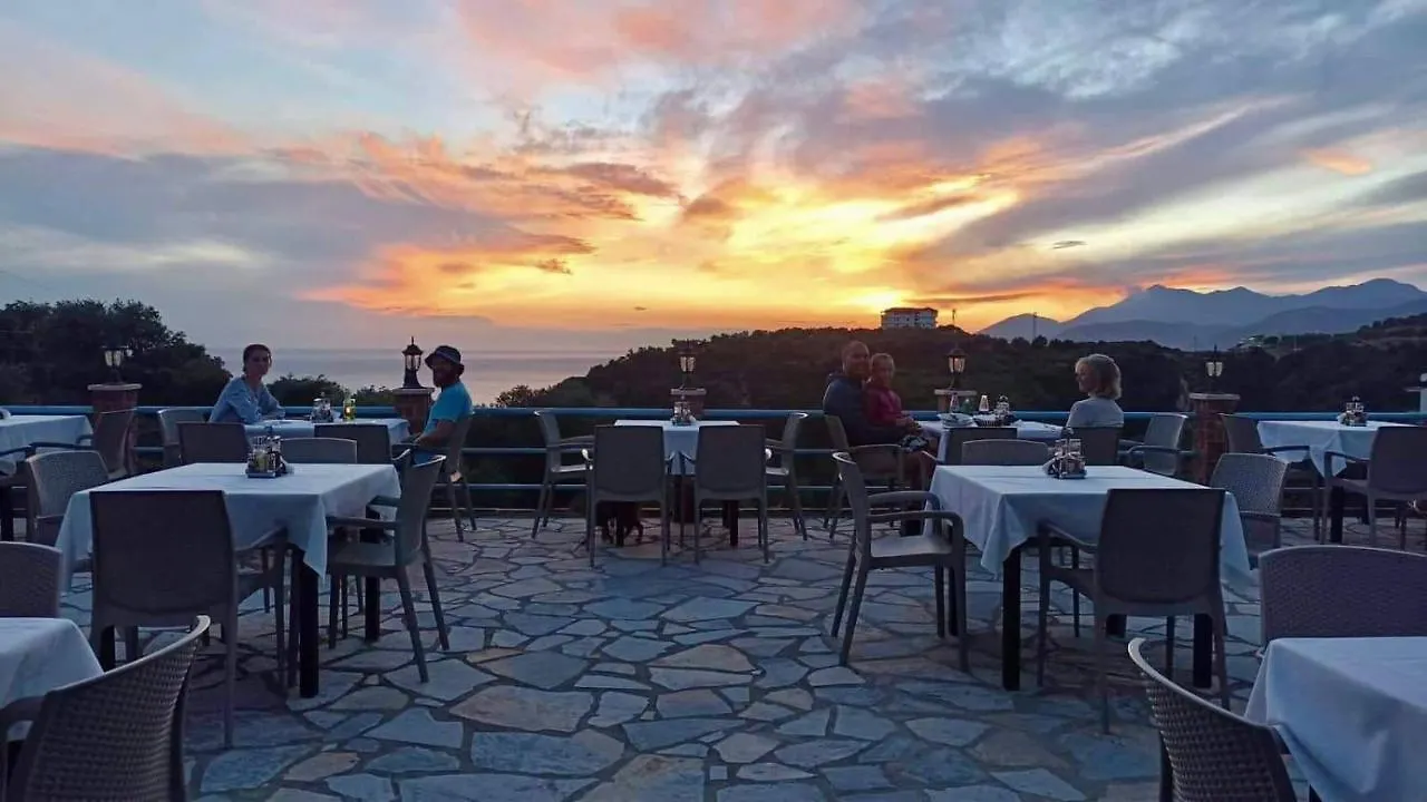 Itaka Hotel Lukova 3*, Lukovë Albania