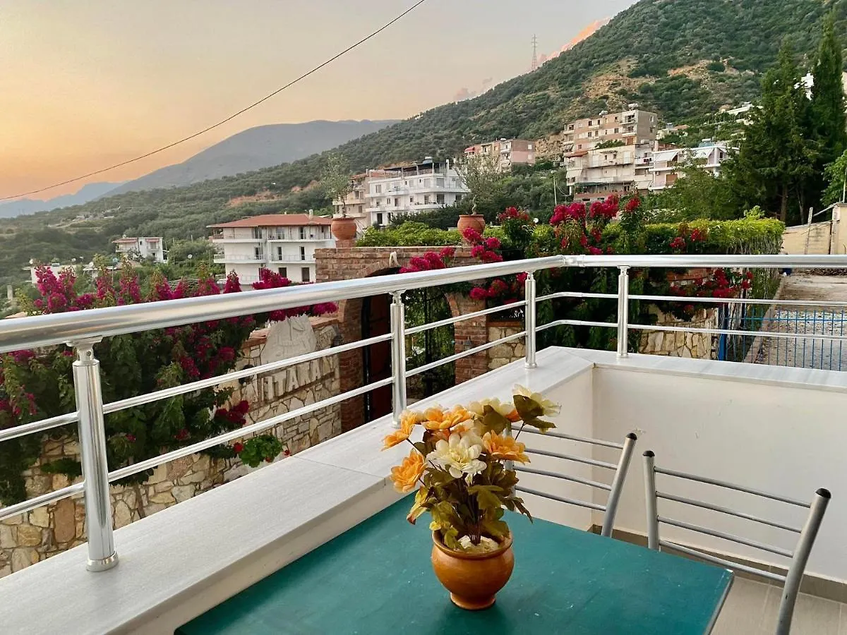 Itaka Hotel Lukova