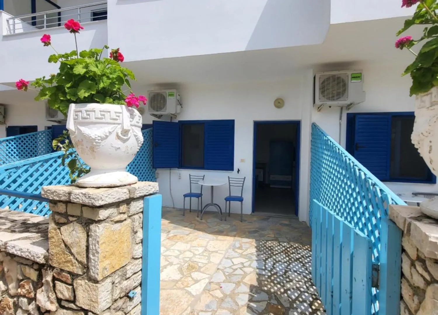 ***  Itaka Hotel Lukova Albania