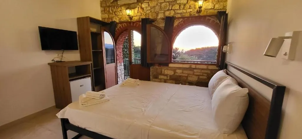 ***  Itaka Hotel Lukova Albania