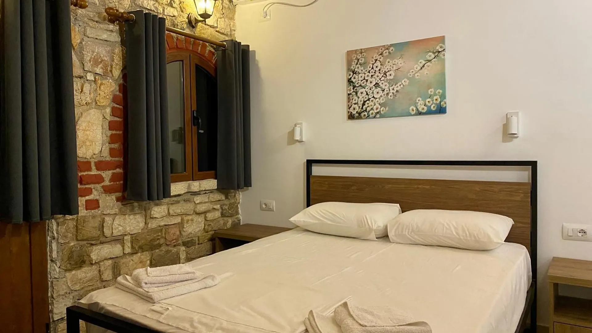 Itaka Hotel Lukova