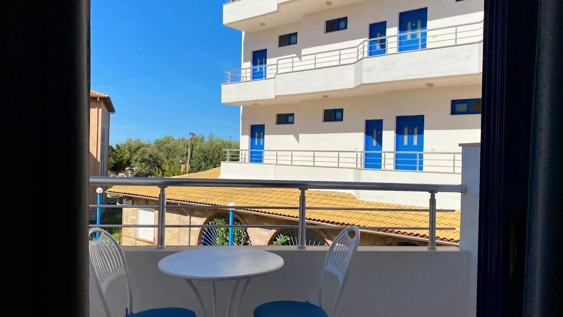 ***  Itaka Hotel Lukova Albania