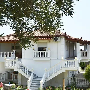 Apartmán Helen, Lukovë